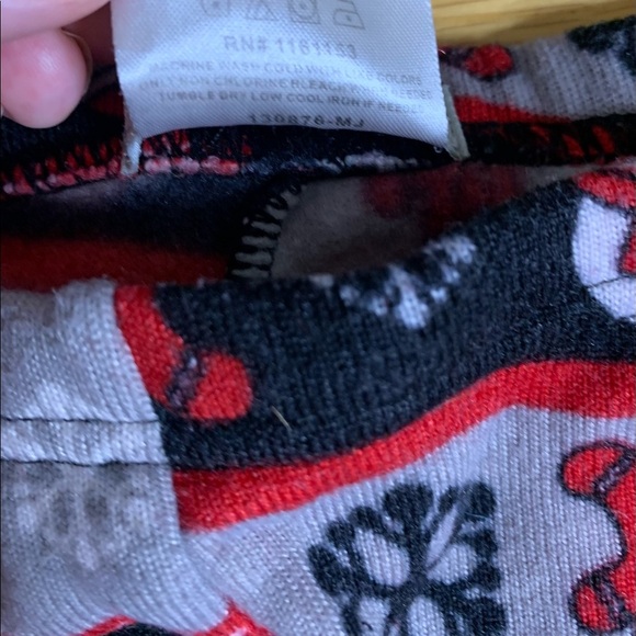 Poof! Red and Black Christmas Themed High Rise Cozy Leggings Women’s Size S/M - Picture 6 of 9